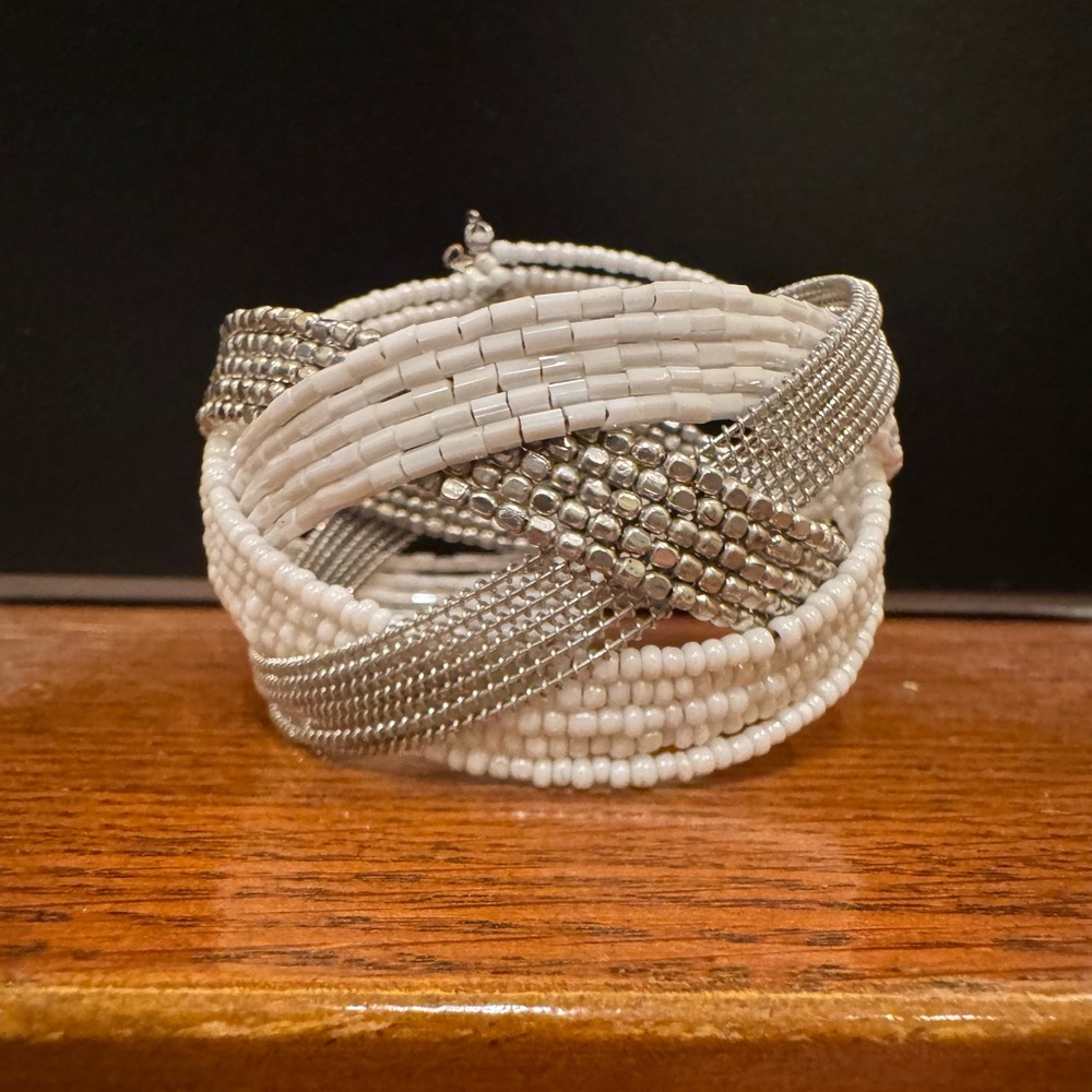 NWOT White & Silver beaded/wired Cuff Bracelet